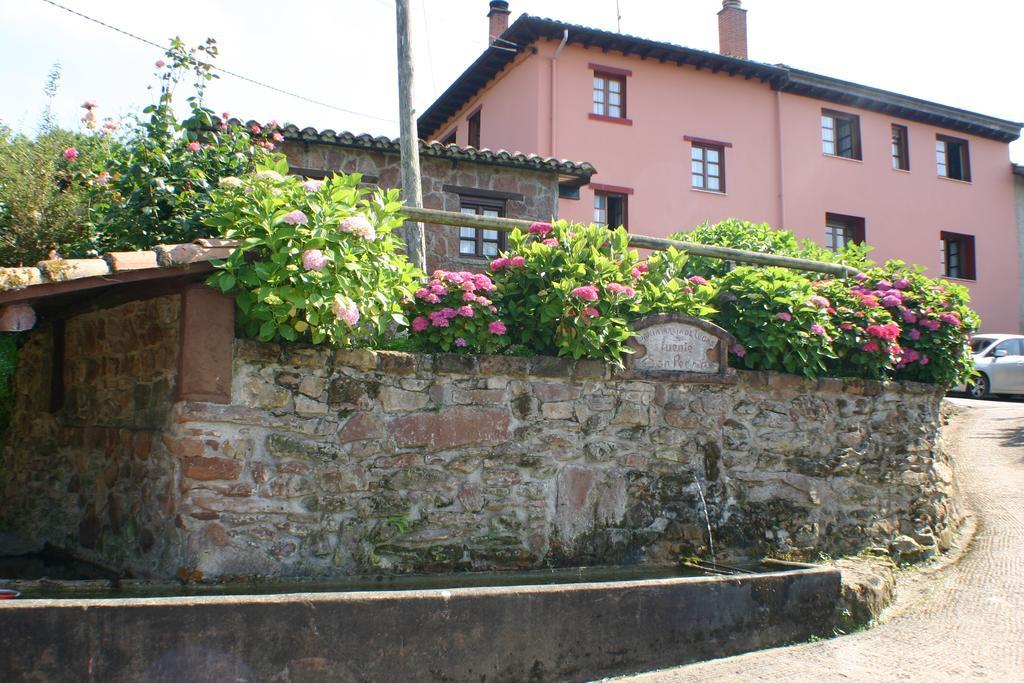 Gasthaus Fonte San Pedrin Cajide Exterior foto